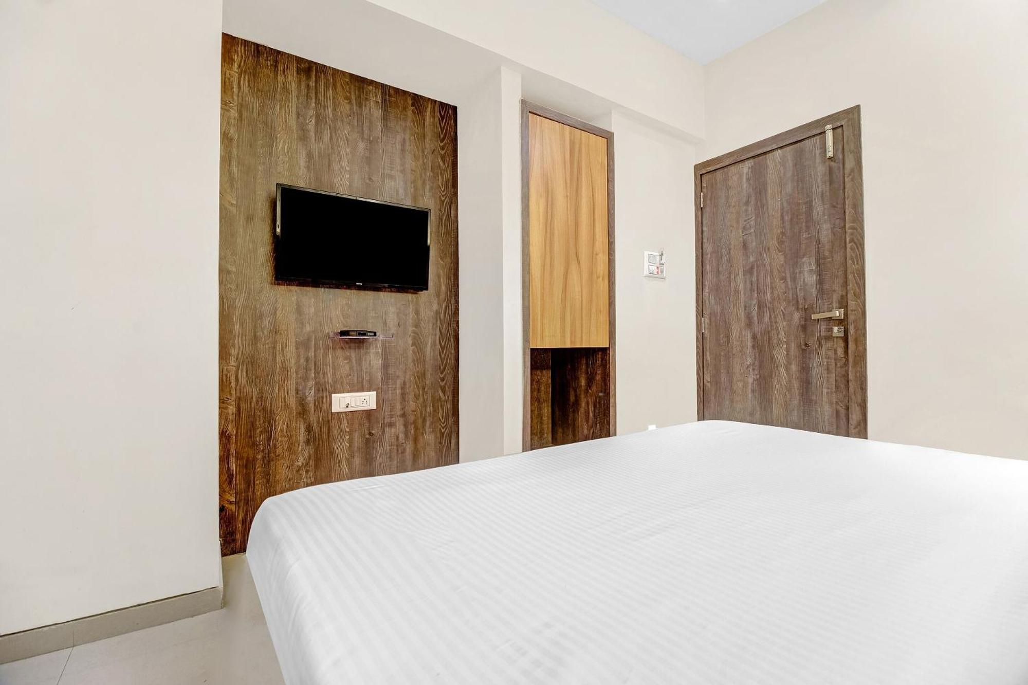 Collection O Shubharambh Lodging And Boarding Dombivli Bagian luar foto